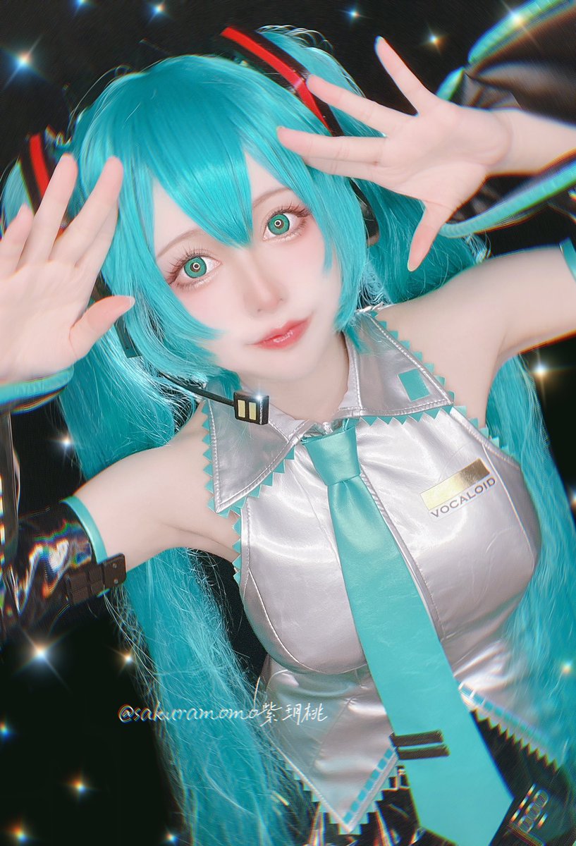 初音🌟miku https://t.co/T0m7DCTFib