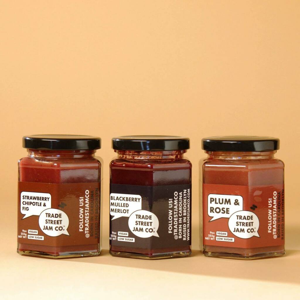 LovethyStore's tweet image. Thanks to everyone who’s shopped our sale! Get 30% off all items until midnight today 🎉🎉 instagr.am/p/CbiDYlYF9RT/