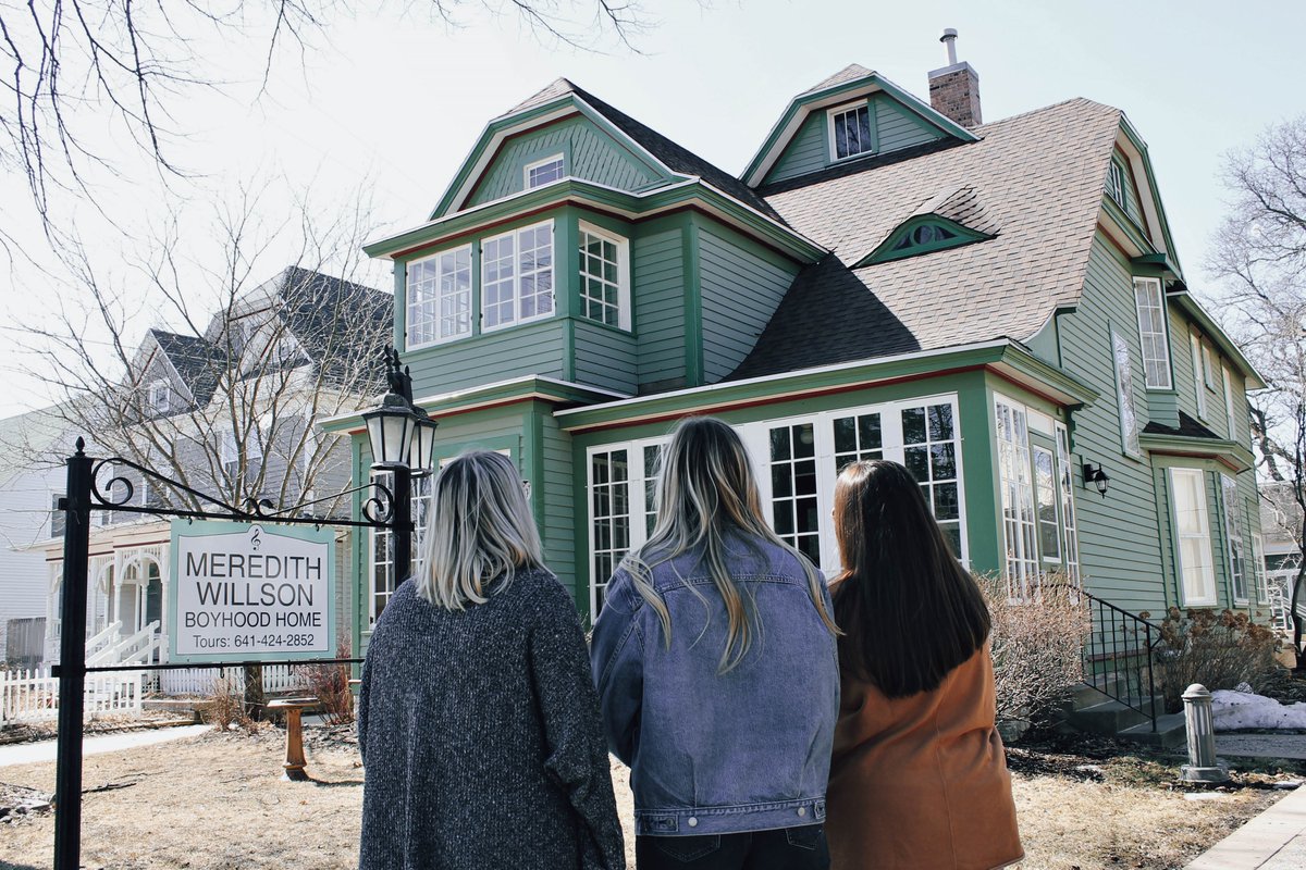 VisitMasonCity's tweet image. One week until the Willson home opens for the season!
#MasonCityIowa #MeredithWillson