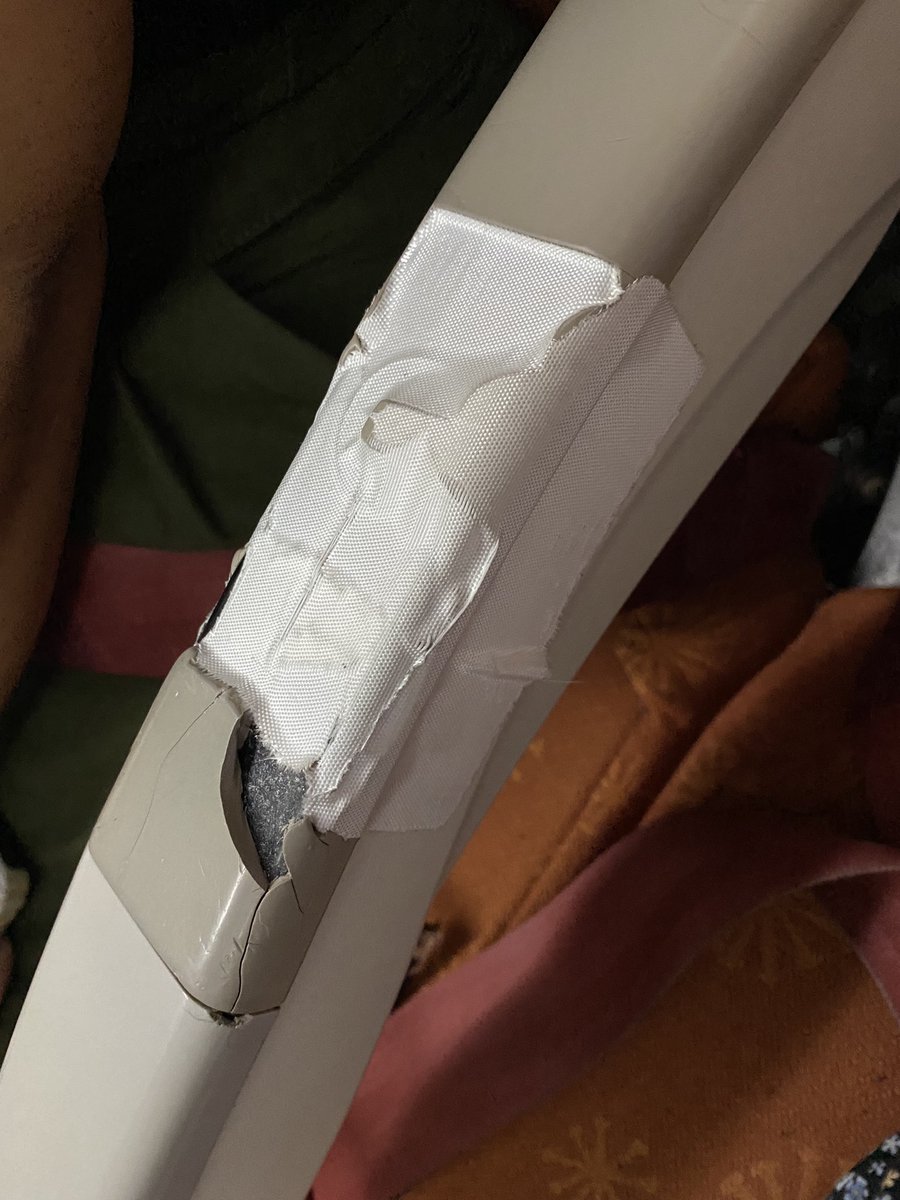 dujeshkardam's tweet photo. Long way to go! @airindiain. Expected some improvements post Tata takeover. DXB to DEL https://t.co/YJ5ygQj6t0