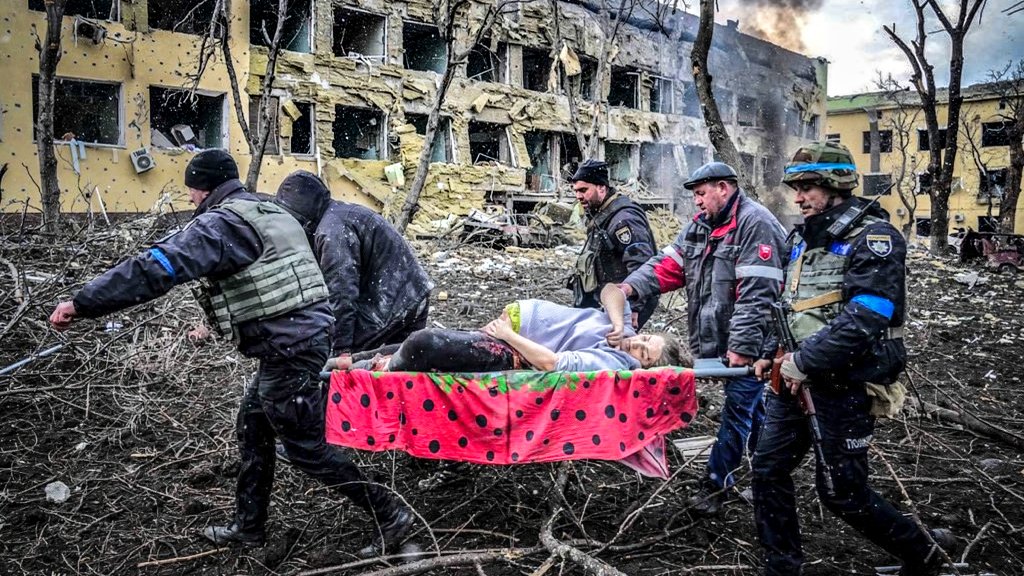 Stephanie Lamy: "La mobilisation des citoyens face à la guerre passe par la technologie" bit.ly/3DeuFlC Par <a href="/jfsacre/">Jean-François Sacré</a> | #Ukraine