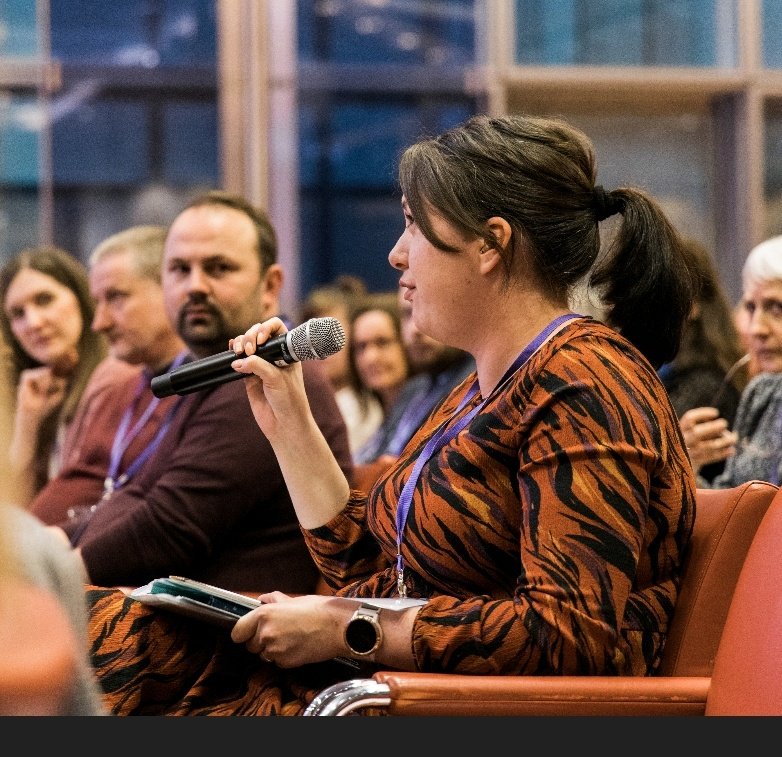 AHTMrsD's tweet photo. Here I am living out our @FocusTrust1 #dare value and speaking up at the @voice21oracy conference. I was addressing the importance and need for Oracy now more than ever as we welcome children who are fleeing war zones all around the world into our classrooms. #theoracyimperative https://t.co/5TnZQKl3UY