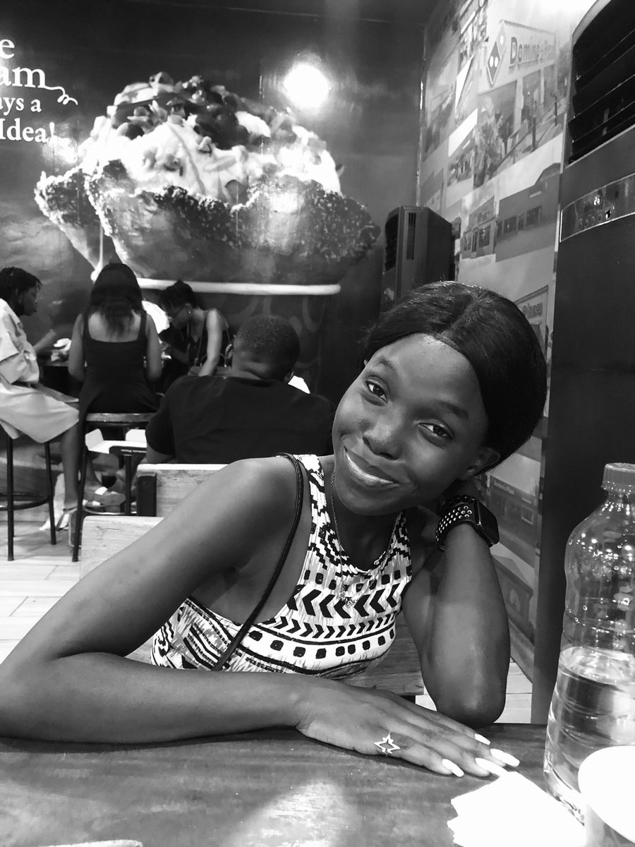 Bellacrocs's tweet image. Black doesn’t crash yunno 💫