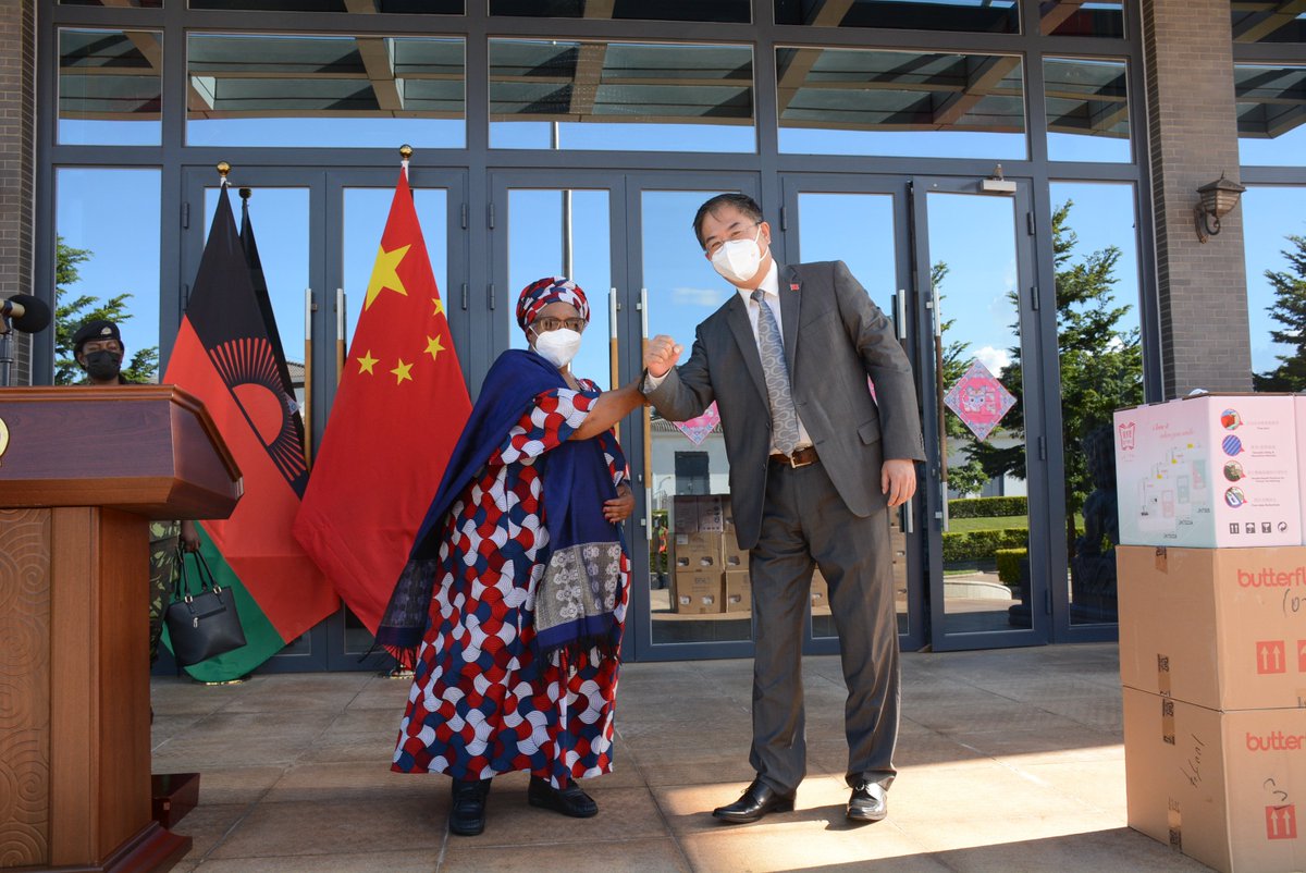 Today I have the honor to donate sewing machines to H.E. Dr. Joyce Banda, former President of the Republic of Malawi, for her effort to help ordinary women with skill training. The Chinese Embassy hails this people-centered measures.