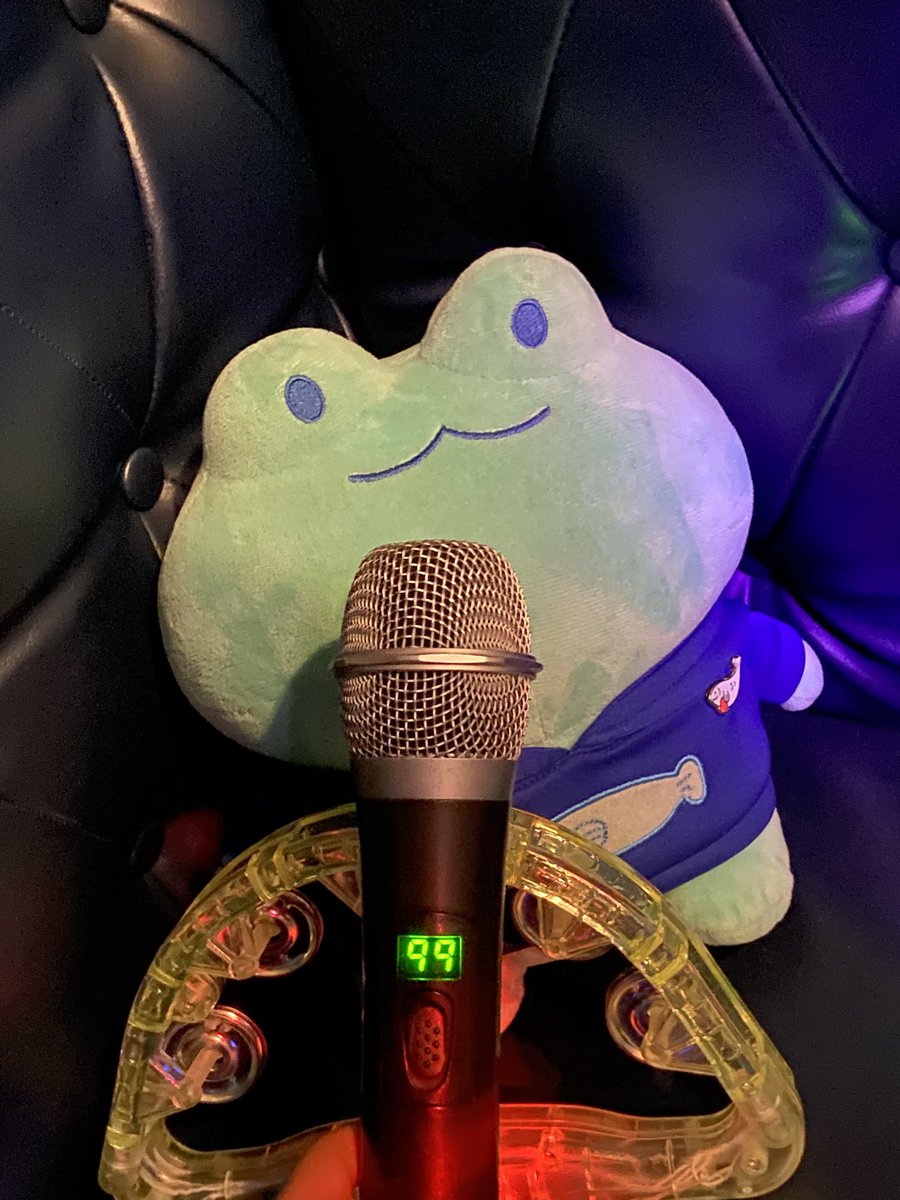 Let him serenade you with his latest hit single! “Colorful Fishy!!” 😤✨🐟 ​​​​​​​​
He is also officially available on my Etsy store!