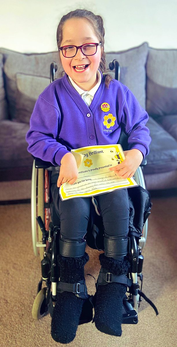 ✨ #TeamLeonie ✨ tweet media