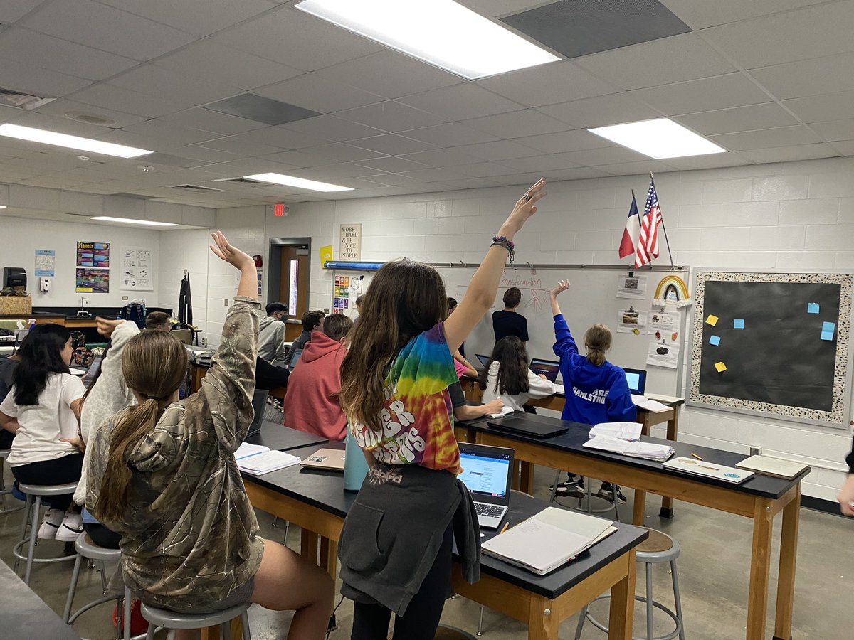 Cara Lantrip tweet media