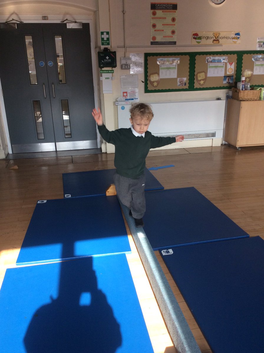 MissBates07's tweet photo. We have had another busy week! We did some brilliant balancing in PE and enjoyed making chocolate cornflake buns so that we could learn process of heating the chocolate to make it melt. 🍫 😋 @WMoor_academy https://t.co/RuPcCI3gfY