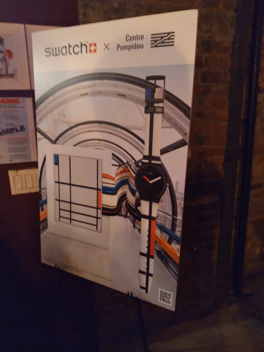 StyleInNYC's tweet image. Thanks Victoria and the rest of the @SwatchUS gang, for a great, cozy, NYC event,  with the highlight being getting a look at the new @CentrePompidou lineup. Can't wait to add a few of these to my collection.