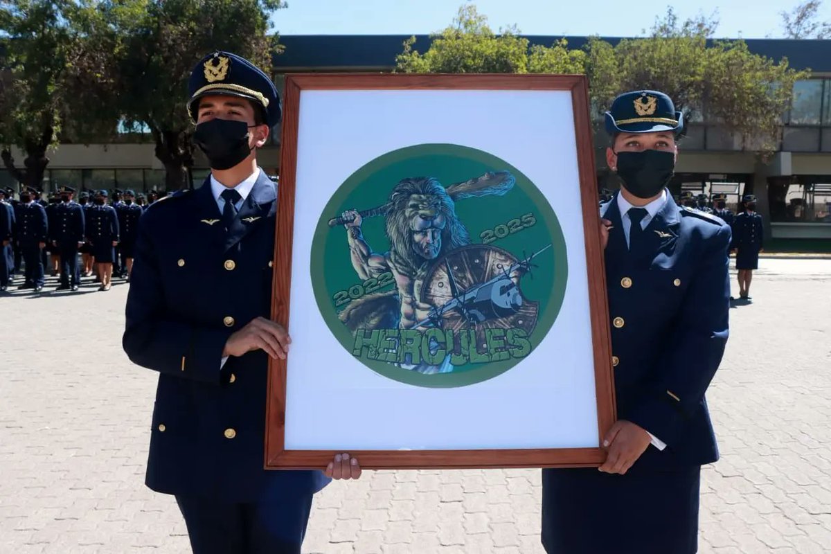 Escuela de Aviación Capitán Manuel Ávalos Prado tweet media