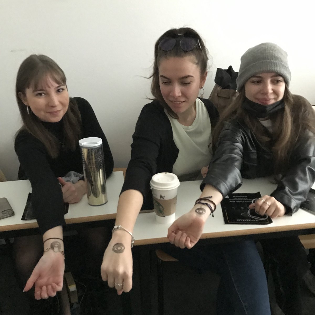 Sectes en E-volution tweet media