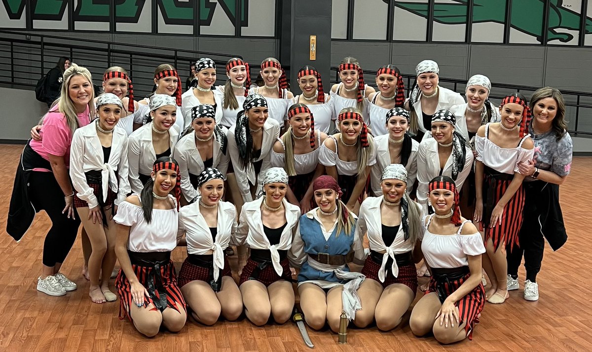 ⁦<a href="/RHSStingerettes/">RHS Stingerettes</a>⁩ killing it at Nationals.  Stay tuned for ⁦<a href="/Rockwall_HS/">RockwallHighSchool</a>⁩ video.