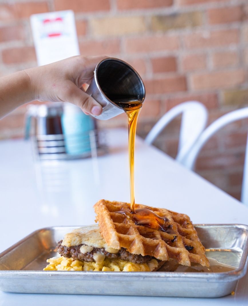 beehivecheese's tweet photo. Sweet + savory FTW! Have you ever tried a little Promontory on your waffle sammie? It's π.
#makingfriendswithcheese #waffles #nationalwaffleday #waffleday https://t.co/o2mVrtpABY