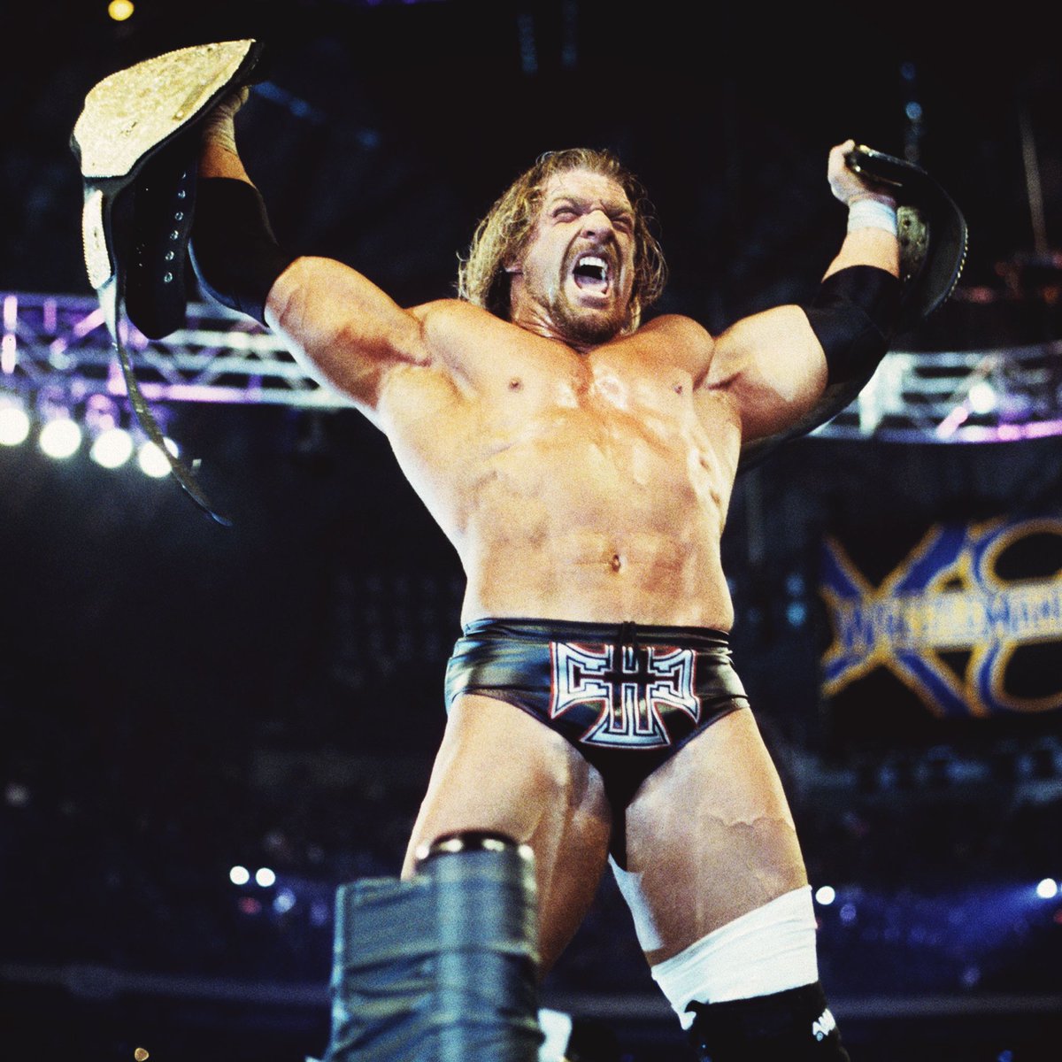 BRWrestling's tweet photo. #ThankYouTripleH 👑 https://t.co/dqoIxFCKfN