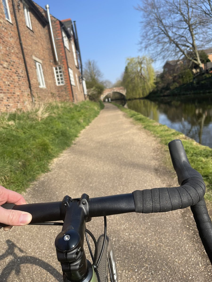 James Bruce (@brucie_james) on Twitter photo The only way to get over the immaculate roads of France <a href="/ClubPeloton/">Club Peloton</a> is with a bit of gravel and trail <a href="/NorthRoadCycles/">NorthRoadCycles 🚴♂️</a> The only way to get over the immaculate roads of France <a href="/ClubPeloton/">Club Peloton</a> is with a bit of gravel and trail <a href="/NorthRoadCycles/">NorthRoadCycles 🚴♂️</a>
