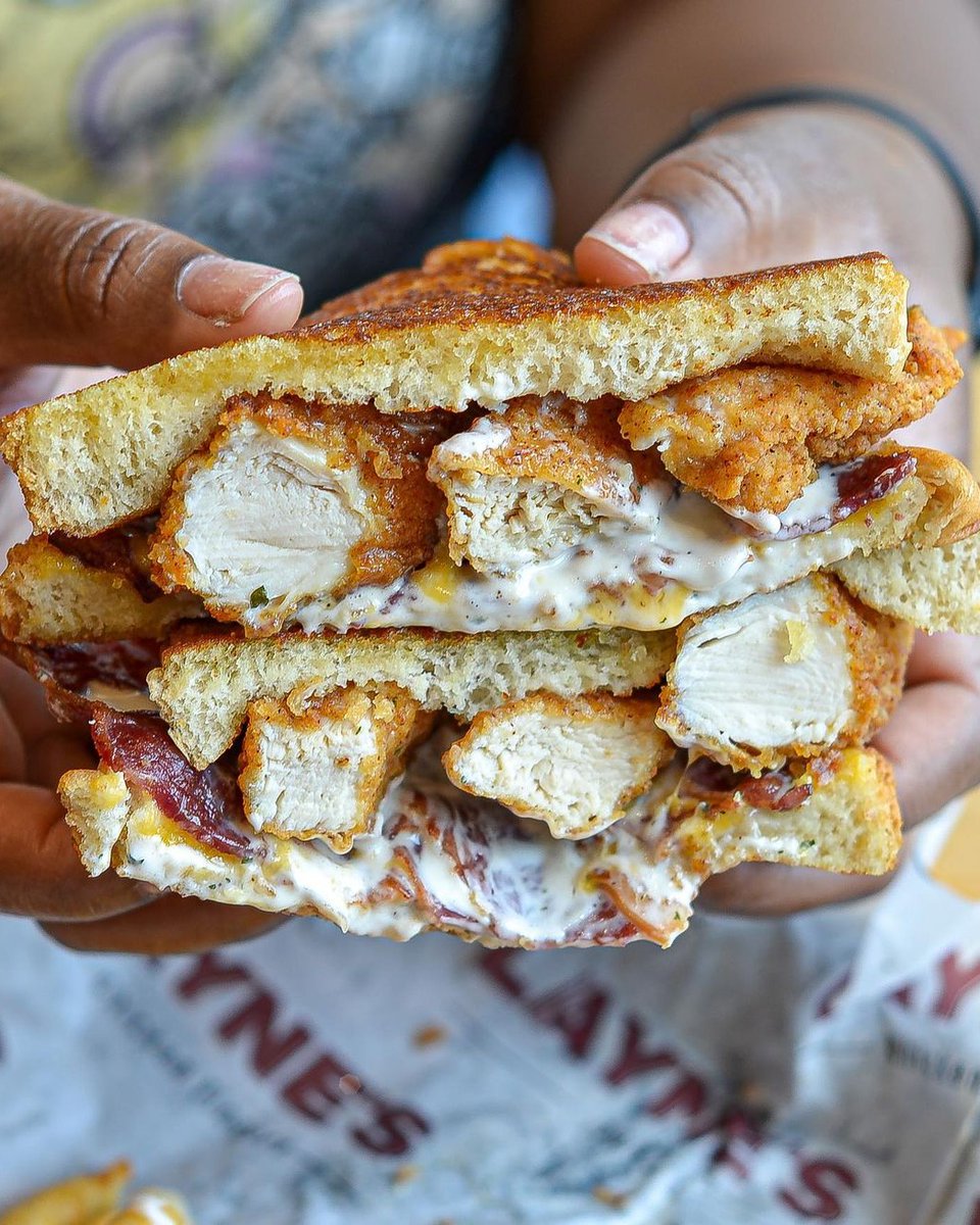 LaynesCF's tweet image. @tieneats knows how to make us hungry 🤤