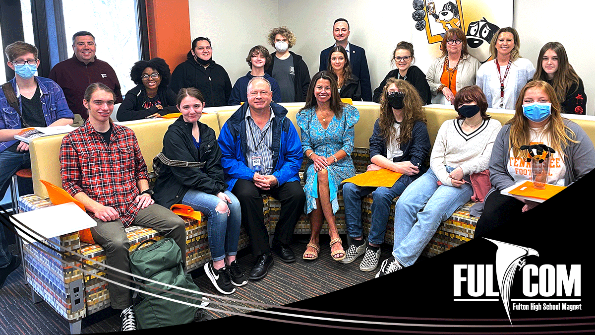 Quill_Falcon_1's tweet photo. 03 Our FulCom &amp; Falcon Quill students were fortunate to attend a full day learning about @UTCCI. Faculty &amp; staff were amazing. Ours students are still buzzing about it. Thanks to everyone! @UTKDailyBeacon @151Creative @WUTKTheRock  @FultonMorrell @WKCSradio @FultonHigh @CTE4KCS https://t.co/QPu69OFAlA
