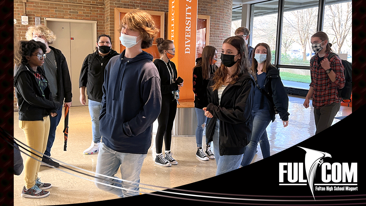 Quill_Falcon_1's tweet photo. FulCom &amp; Falcon Quill students arriving @UTCCI for a day of exploring and learning! Thanks to everyone! @UTKDailyBeacon @151Creative @WUTKTheRock  @FultonMorrell @WKCSradio @FultonHigh @CTE4KCS https://t.co/uenkfntrko