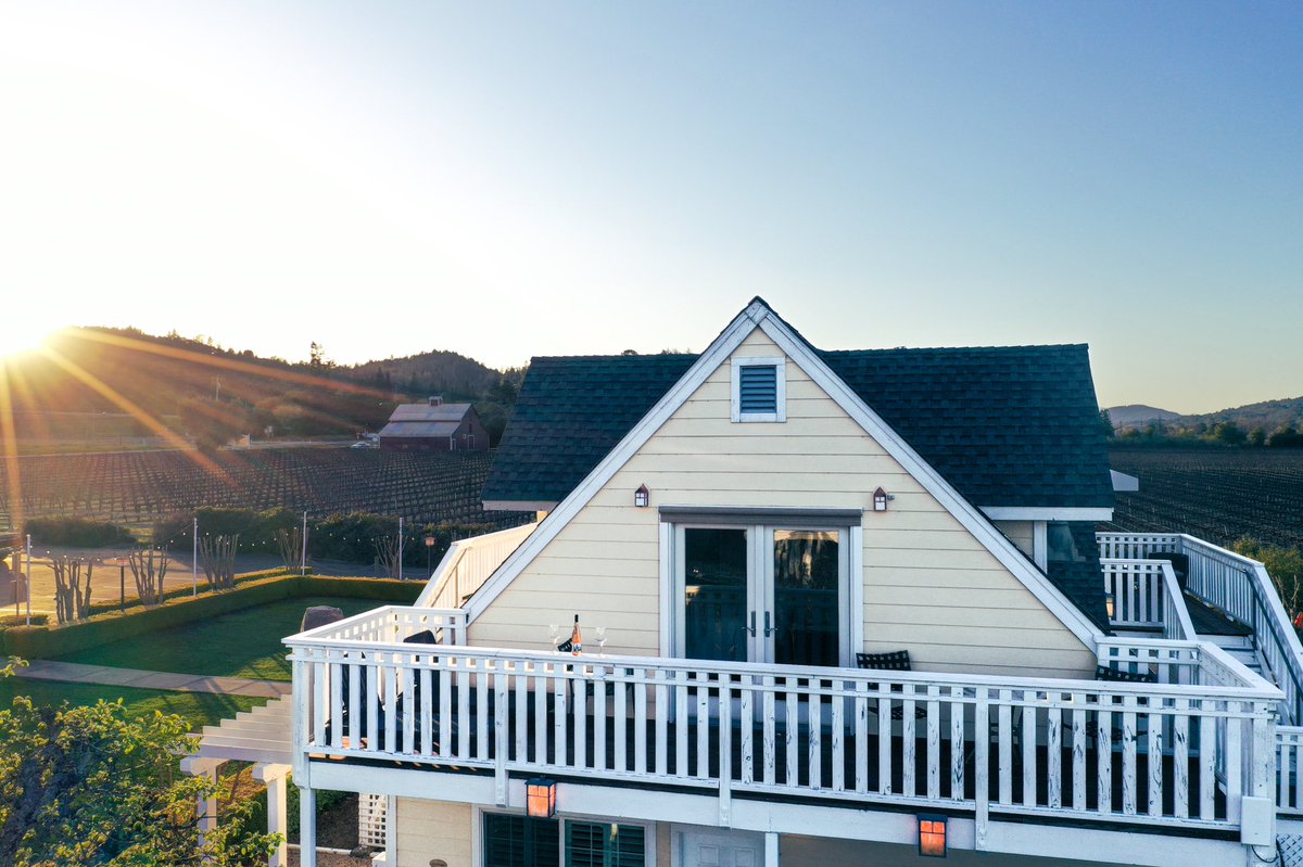 Sunsets + wine country views = pure relaxation

Make plans to visit the Geyserville area by booking today. We have several limited time offers that are are listed on our website: geyservilleinn.com/specials/

#geyserville #geyservilleinn #healdsburg #alexandervalley #sonomacounty