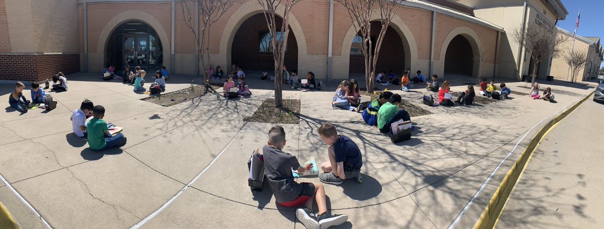 Leah Wallace tweet media