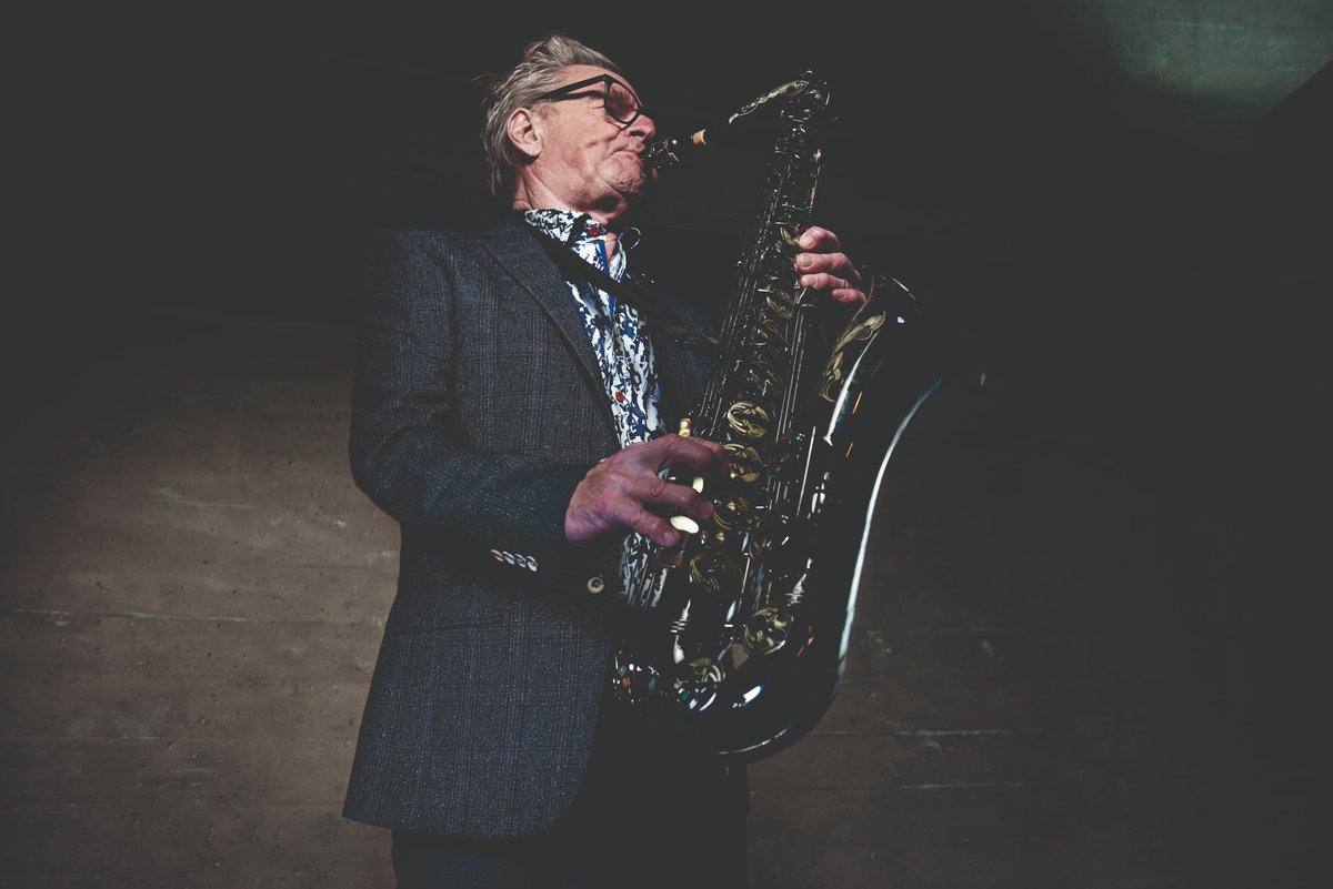 Op 3 april, volgende week zondag, staat Hans Dulfer bij <a href="/abelrestaurant/">Abel.restaurant</a> op de planken! Wil jij ook gezellig met ons dansen? Koop dan nu je ticket! 
muziekoprhoon.nl/bluesopzondag/…