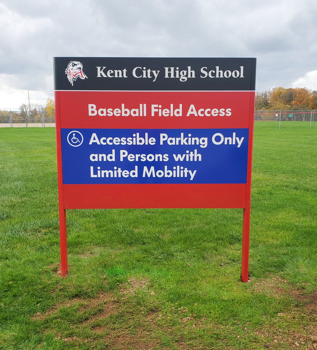 ValleyCitySign's tweet image. Directional signs are critical for school traffic flow.
Kent City Public Schools has updated their eagle logo. We produced new directional signs and updated their existing signs for consistent branding. 
#postandpanelsigns  #schoolsigns  #directionalsigns