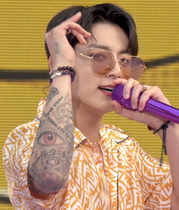 คนอะไรทั้งหล่อทั้งมีสเน่ห์ อ่อจองกุกไง #พี่จองกุกหล่อบอกต่อด้วย https://t.co/FalP8xTRxu<a href="/tag/%E0%B8%9E%E0%B8%B5%E0%B9%88%E0%B8%88%E0%B8%AD%E0%B8%87%E0%B8%81%E0%B8%B8%E0%B8%81%E0%B8%AB%E0%B8%A5%E0%B9%88%E0%B8%AD%E0%B8%9A%E0%B8%AD%E0%B8%81%E0%B8%95%E0%B9%88%E0%B8%AD%E0%B8%94%E0%B9%89%E0%B8%A7%E0%B8%A2"class="tags">#พี่จองกุกหล่อบอกต่อด้วย</a>