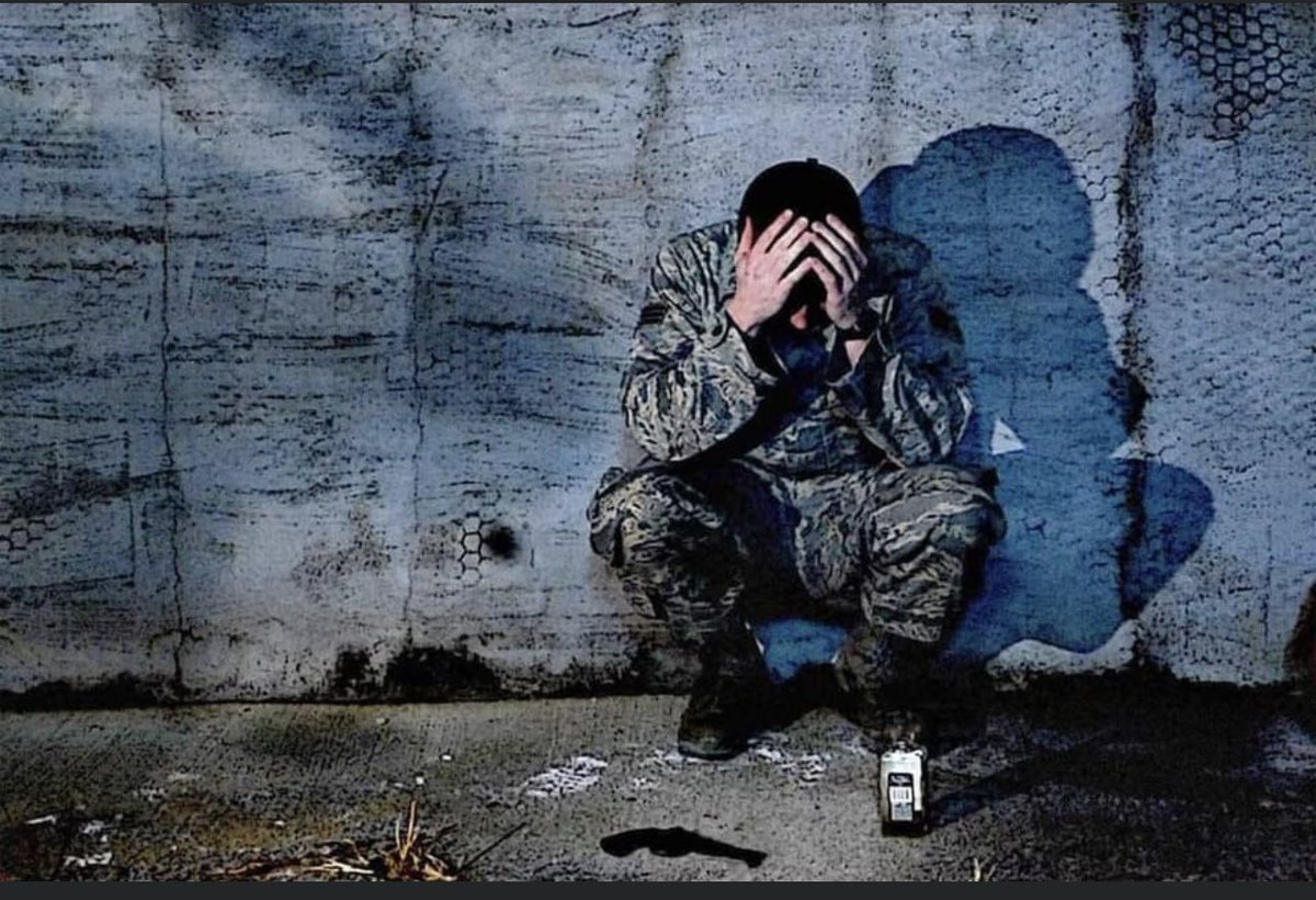 MikeJMele's tweet photo. They have physically left the battlefield but their minds haven't. Their fight was physically and now it's mental. Our service to them has to be more than thanking them for their's. Pay attention to the warning signs and be there for our vets as they were there for us. https://t.co/Xpi0vmGiLm