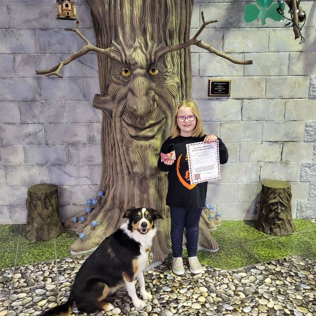 VanBurenSchools's tweet photo. Congrats to Brynlyn, Tommy, Marcus, Kalin, Sophie, Grace, &amp; Nora for their Positive Behavior Referrals!

#BeABlackKnight https://t.co/o7WK9npLq8