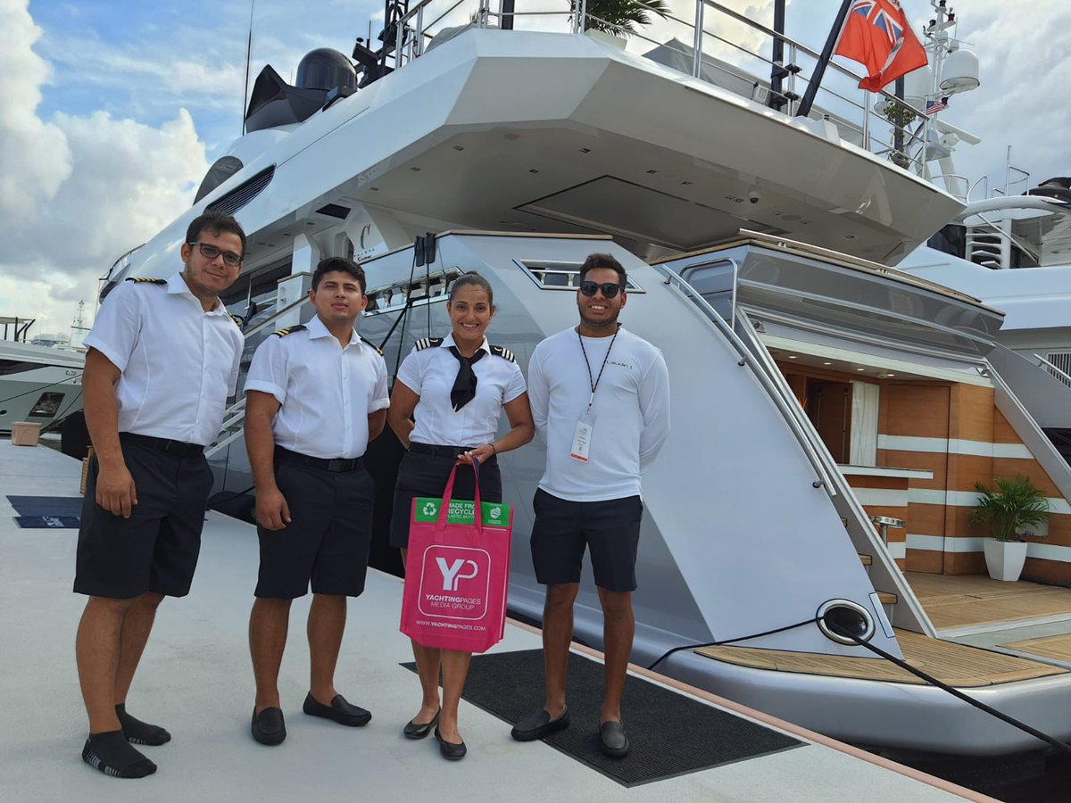 yachtingpages's tweet photo. Right now we're delivering our infamous #PinkBags in the USA to showcase our clients products and information to the sensational yacht at the key marinas around the USA. 

Discover YPD > https://t.co/lJHtsvKcv6

#YachtingPages #YachtingPagesDelivers #pinkbags https://t.co/FQvBXh7822