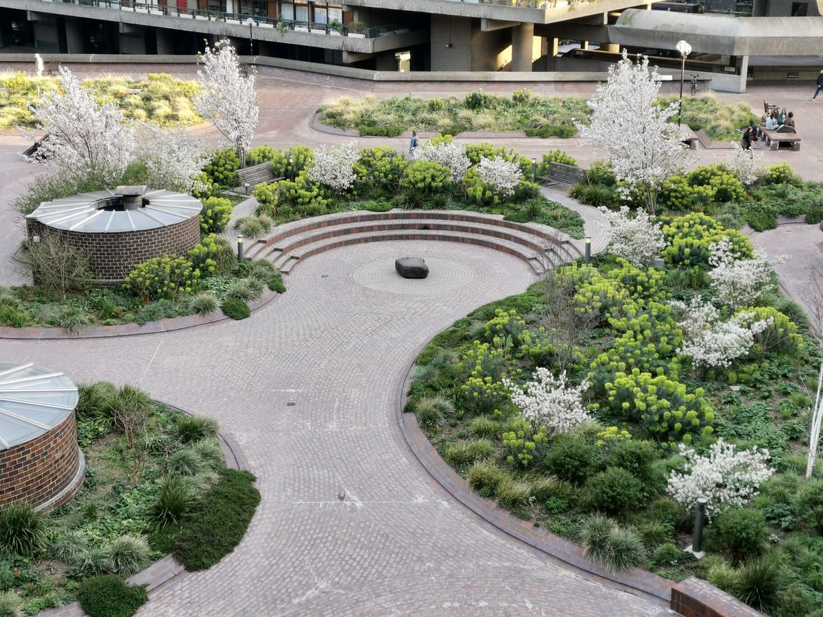 Beech Gardens glorious in blossom. Spring is truly here. <a href="/MKeoghGardens/">Marion Keogh</a> <a href="/NigelDunnett/">Nigel Dunnett</a>