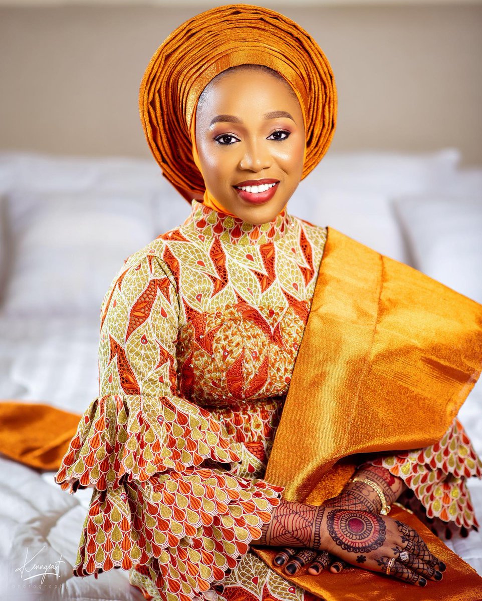 Flat17Studio's tweet photo. Muslimah bride looks dashing in Orange. #Flat17studio #brides https://t.co/ZPdEnt08wR