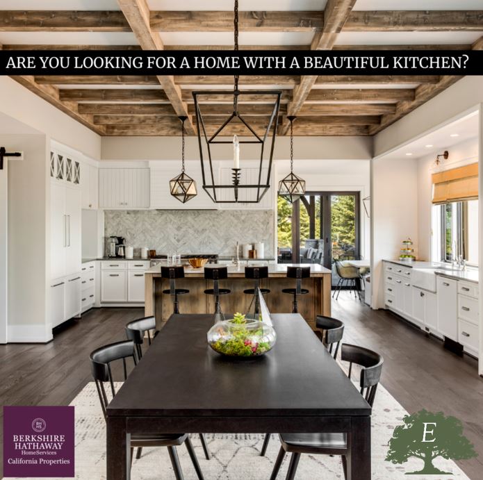 Beautiful kitchen! I am a wooden beam fan, you? 
#lovewhatyoudo #peoplematter #itsallaboutmyclients #laurieeickhoff #bre01996594