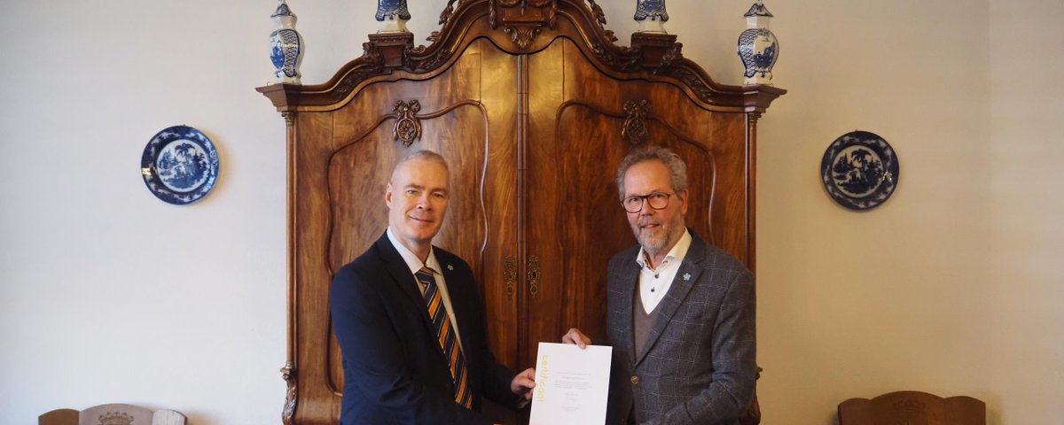 Goed voorbeeld doet volgen
Bunschoten is een #dementievriendelijkegemeente

alzheimer-nederland.nl/regios/amersfo…
