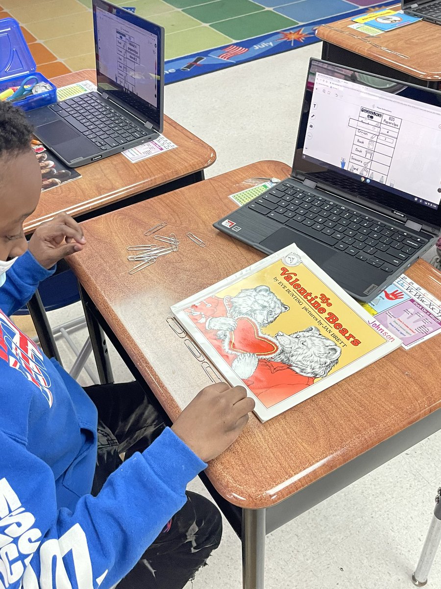 MrsHutsonsClass's tweet image. An afternoon of Nonstandard Measurement 📎 📎 @Seesaw #MathMattersToo with my Second Graders today @RoseHill43068.