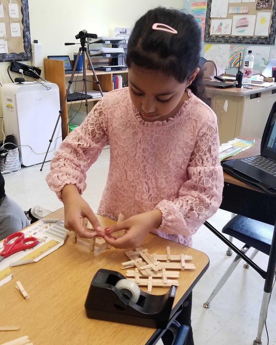 unitycharter's tweet image. .@unitycharter scientists in lower school are using podcasts, inquiry, and the design process to create and test their own hypotheses! #inquiryeducation #unitywolves @CharacterDotOrg @NJPCSA @DrJB__ @FRSNewJersey