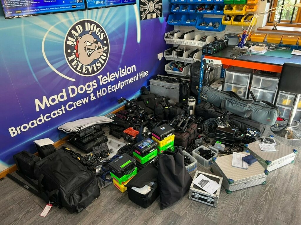 MaddogsTV's tweet photo. Our kit from Endurance22 Antarctica has returned, and what an adventure it’s been on after Shackleton’s ship was found! It’s a big job checking this in, almost done!
#endurance22 #historyhit #kithire #crewhire https://t.co/mSxgluQoDD https://t.co/CFGXplSYVM