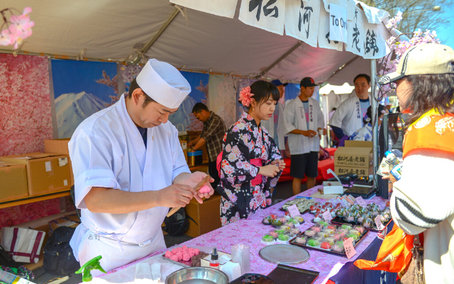 CherryBlossFest's tweet photo. The @Jas_wdc Sakura Matsuri - Japanese Street Festival celebrates its 60th Anniversary 4/09-10!🇯🇵🇺🇸
Exhibits include:
• Culinary Arts Stage
• Japan Smart Infrastructure Pavilion
• Beer Garden
• Sake Tasting
Buy tix!⤵️
https://t.co/eo1Hqx5Inp
#PremierEvents #RediscoverSpring https://t.co/74K8vvVGgg