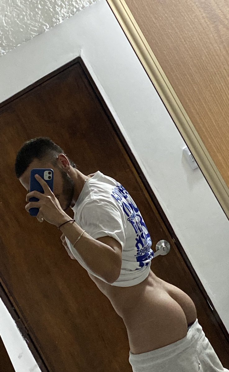 _camiloandresj_'s tweet photo. Chiquitas pero se hacen desear jaja🙊 https://t.co/IkINPLb95m