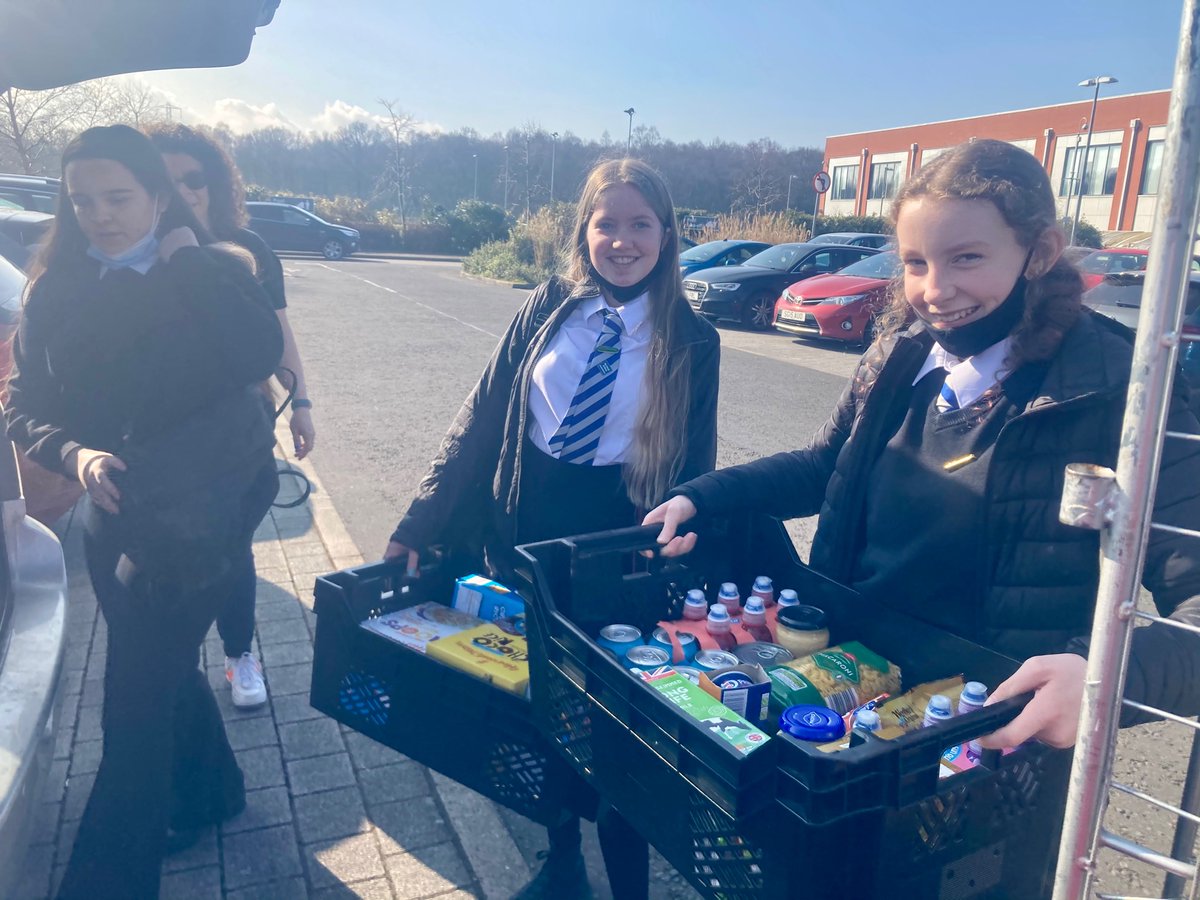 Big thanks to <a href="/Refuweegee/">Refuweegee 🧡</a> for coming to <a href="/theparkmains/">Park Mains High</a> eco club today. Very proud of our pupils and the generous school community for all their kind donations. #kindness