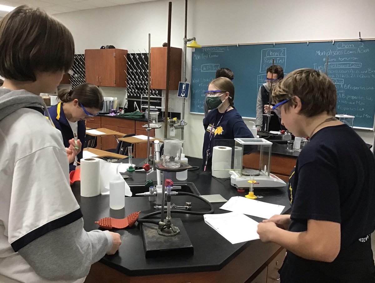 DoDEA_OTHS's tweet photo. Honors Chemistry students are exploring #colligativeproperties in the lab. #oths #dodeagrants #scienceisfun https://t.co/3NtwSQ9Ezs