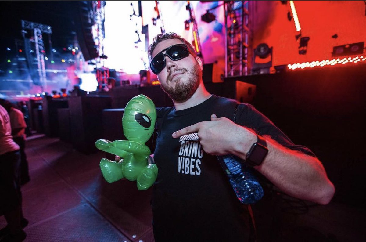 NittiMusic's tweet photo. Tonight at Beyond I’m celebrating the life of this incredible human being. I considered Jacob to be a brother. He’s going to leave a massive hole in the EDM community and on my team. This one hurts, but tonight I’m playing Hardstyle with my fist held high looking at you
RIP ❤️ https://t.co/RERr3AnBGF