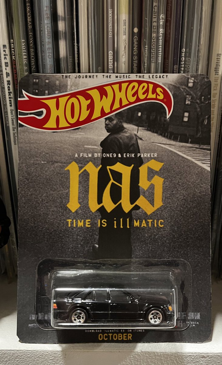 RockTheBells's tweet photo. In case you didn't think that Hip-Hop was for parent/child bonding, this custom Hot Wheels joint is your reminder that at any age #TimeIsIllmatic @Nas 🏆
Via @MaxBoor https://t.co/VwQ2VPN0M9