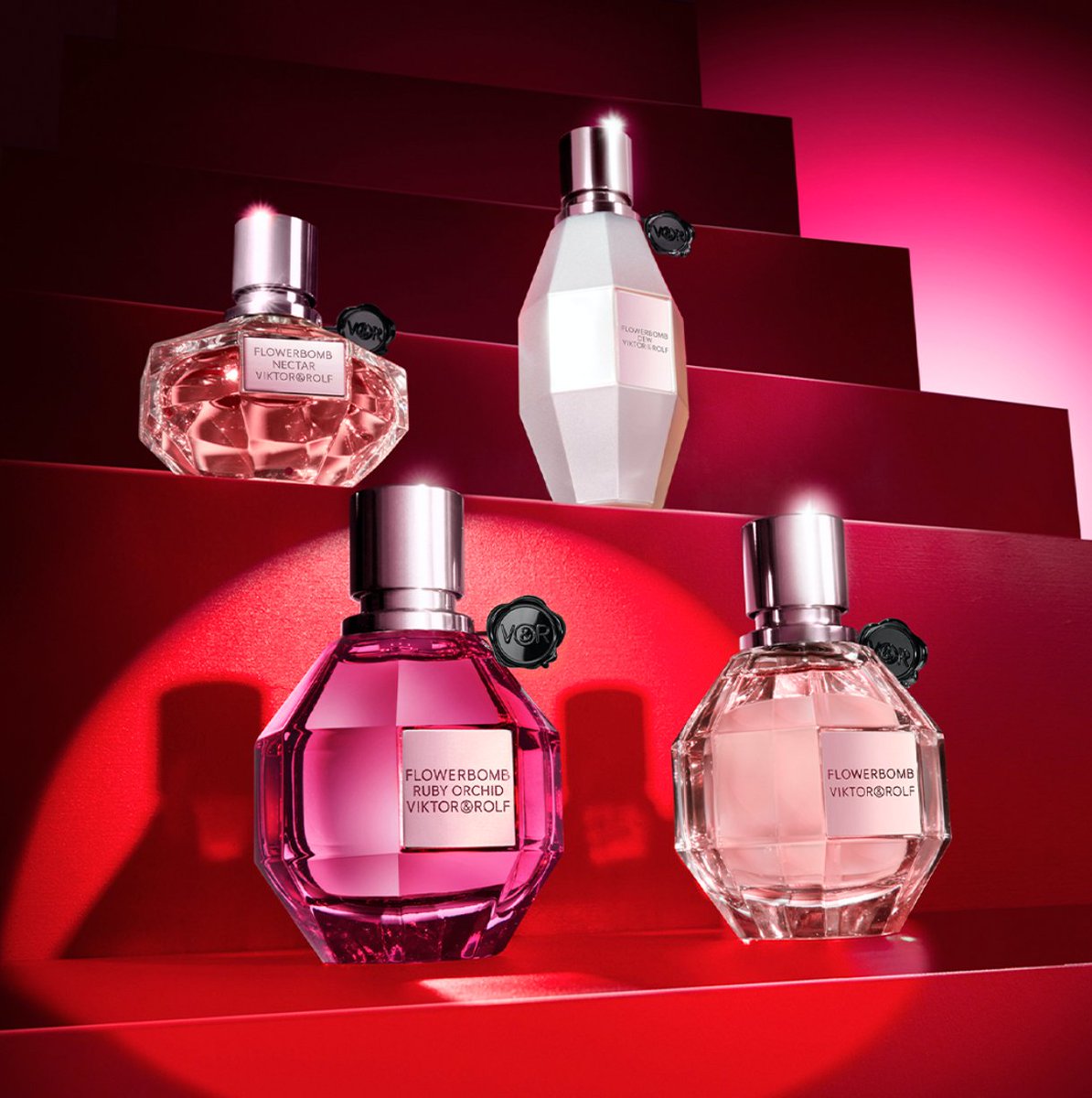 FOLLOW, LIKE &amp; RT TO WIN! 🌸 VIKTOR&amp;ROLF GIVEAWAY 🌸 Win a SURPRISE bottle from Viktor&amp;Rolf's most iconic fragrance collection. Which will it be? Enter for a chance to win and find out... (Competition ends 04/04/22, UK only, winner will be contacted via DM!)