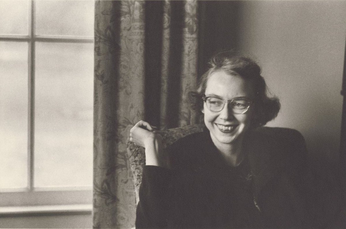 oxfordamerican's tweet photo. “O’Connor was fast becoming the writer she felt called to become, and perhaps this is the point at which she knew it.”
—On Flannery O’Connor’s birthday, we’re revisiting Jamie Quatro’s reflections from #Issue84.
https://t.co/SsvX0RFVcC
Photo: Joe McTyre/PBS American Masters https://t.co/qGbgqP5QVG