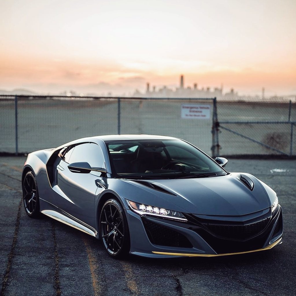 CarsOnTheDaily's tweet photo. Underrated car
📸: @ CaliforniaExoticsDaily https://t.co/9fkyrmtGhi