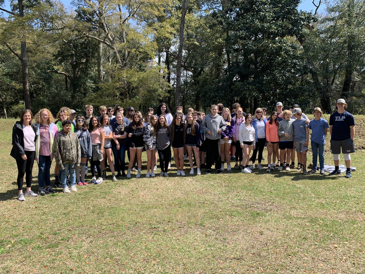 What a beautiful day to learn on the road- NC OBX! Somerset Plantation, Manteo, Wright Brothers Memorial. 
<a href="/FortRaleighNPS/">Fort Raleigh National Historic Site</a>  #BrighterTogether <a href="/CarteretK12/">Carteret County Public School System</a>