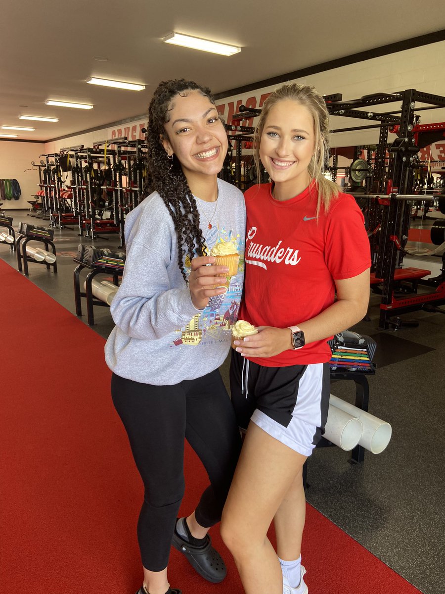ngu_wbb's tweet photo. Happy Birthday Tabby and Z🎂🎉
❤️🖤 https://t.co/BxP9Jbi9zx