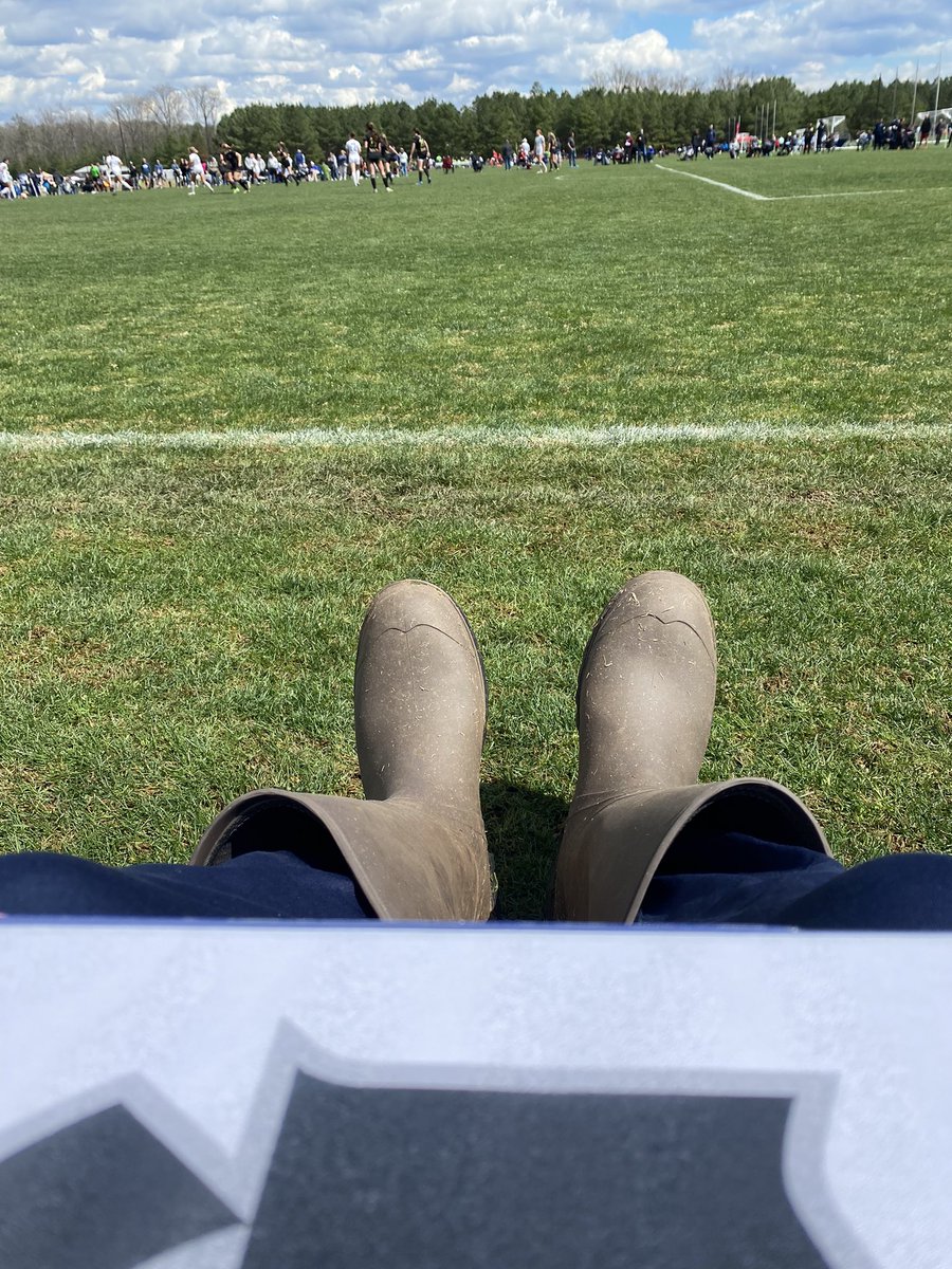 RickStaintonJr's tweet photo. Very wet fields call for the ‘cruiting boots! #NoWetSocks #NotFasionableButServiceable #Smart https://t.co/GVQULwOUM4
