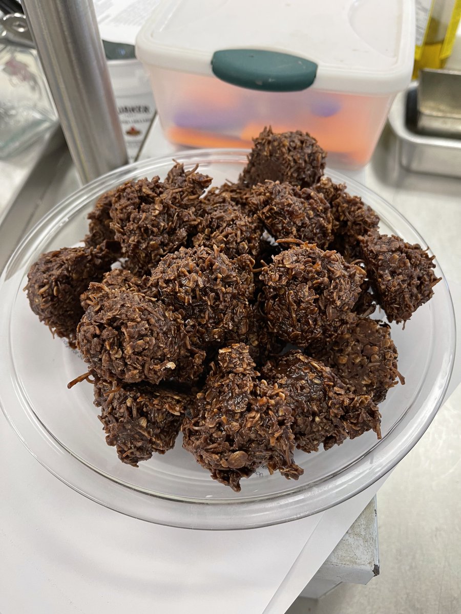 Renfrew Collegiate tweet media